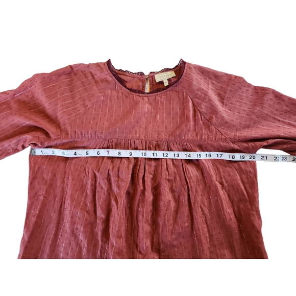 Lucky Brand Top - Picture 3 of 10